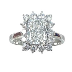 2.67 Ctw Radiant Cut E-VVS2 IGI Lab Grown Diamond Ring 14k White Gold