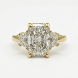 4.50 Ctw IGI Radiant Cut Lab Grown Diamond Engagement Ring 14K Yellow Gold