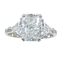2.72Ctw E-VVS2 Radiant Cut Lab Grown Diamond Ring 14K White Gold