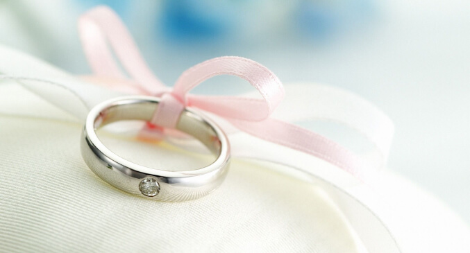 Women's Wedding Band