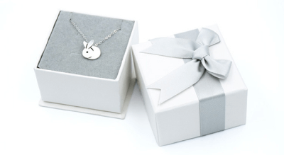 gift-box-mobile